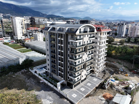 ID893 Apartments and penthouses in a premium complex in Mahmutlar area