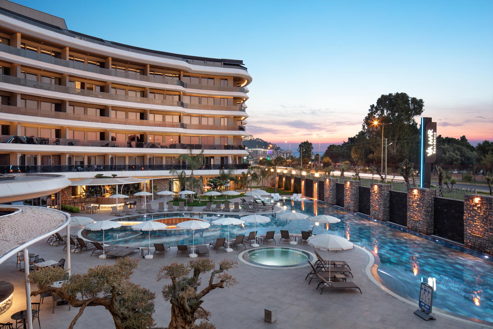 id944а-apartments-in-a-premium-class-complex-on-the-first-line-from-the-sea-in-kargicak-area (1)