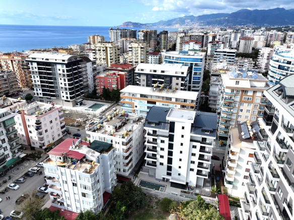 ID955 Penthouse and apartment in a low-rise complex, Mahmutlar district