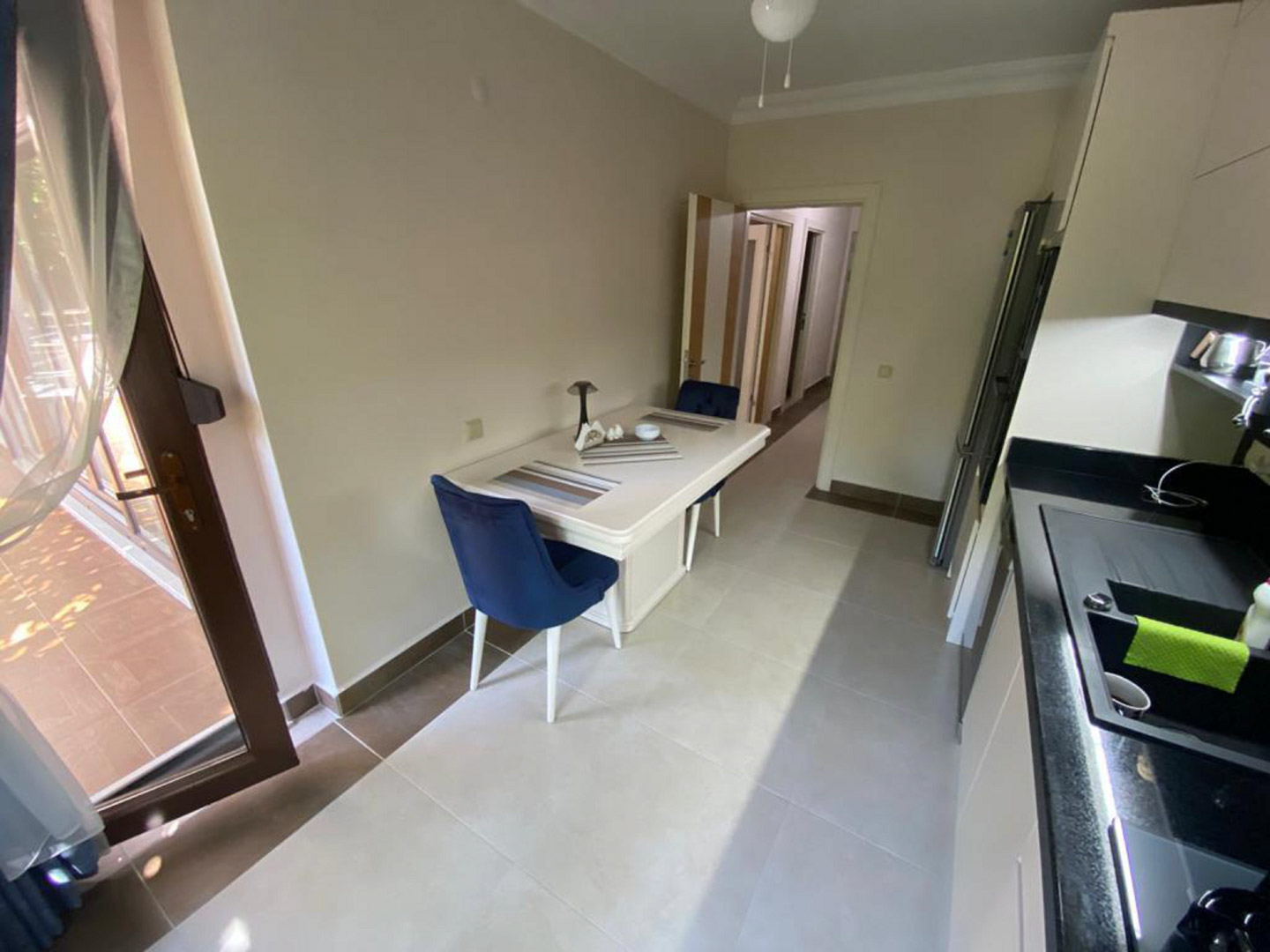 id1043a-apartment-with-three-bedrooms-and-a-separate-kitchen-in-a-residential-complex-kadipasa-district (19)