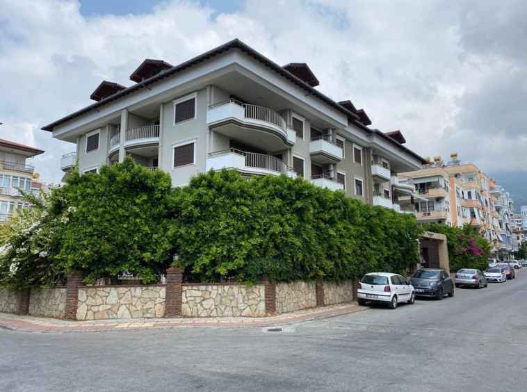 id1043a-apartment-with-three-bedrooms-and-a-separate-kitchen-in-a-residential-complex-kadipasa-district (9)