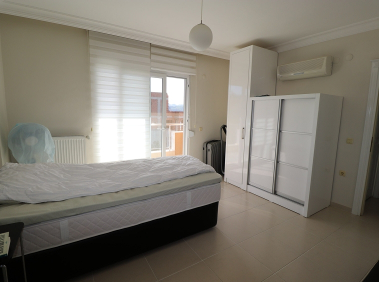 id1047a-furnished-two-level-apartment-in-a-residential-complex-on-demirtas-district (8)