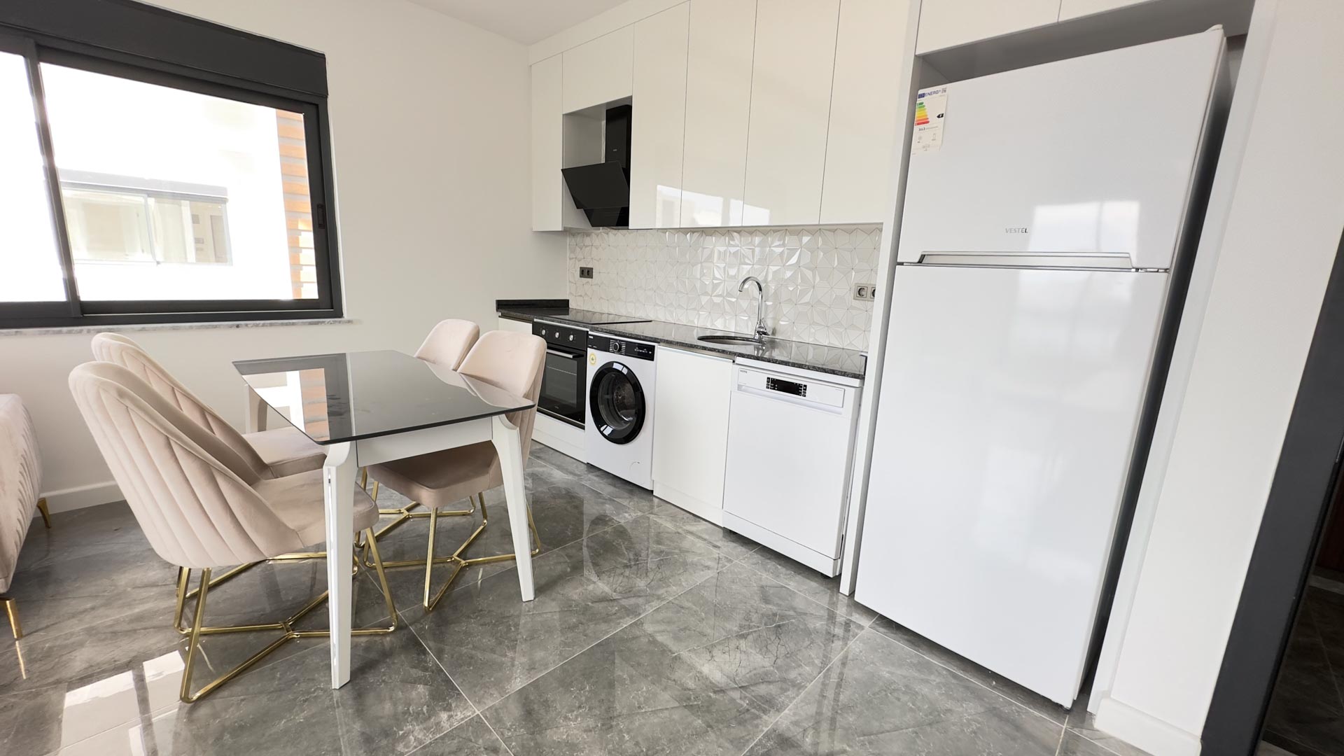 id1066a-furnished-apartment-in-a-quiet-and-ecologically-friendly-area-of-kargicak (6)