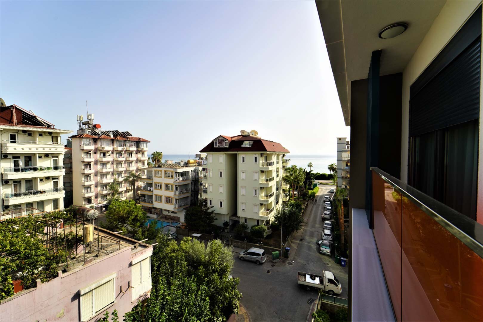 id1014-two-level-apartments-in-a-new-complex-on-the-first-coastline-cumhuriyet-district (12)