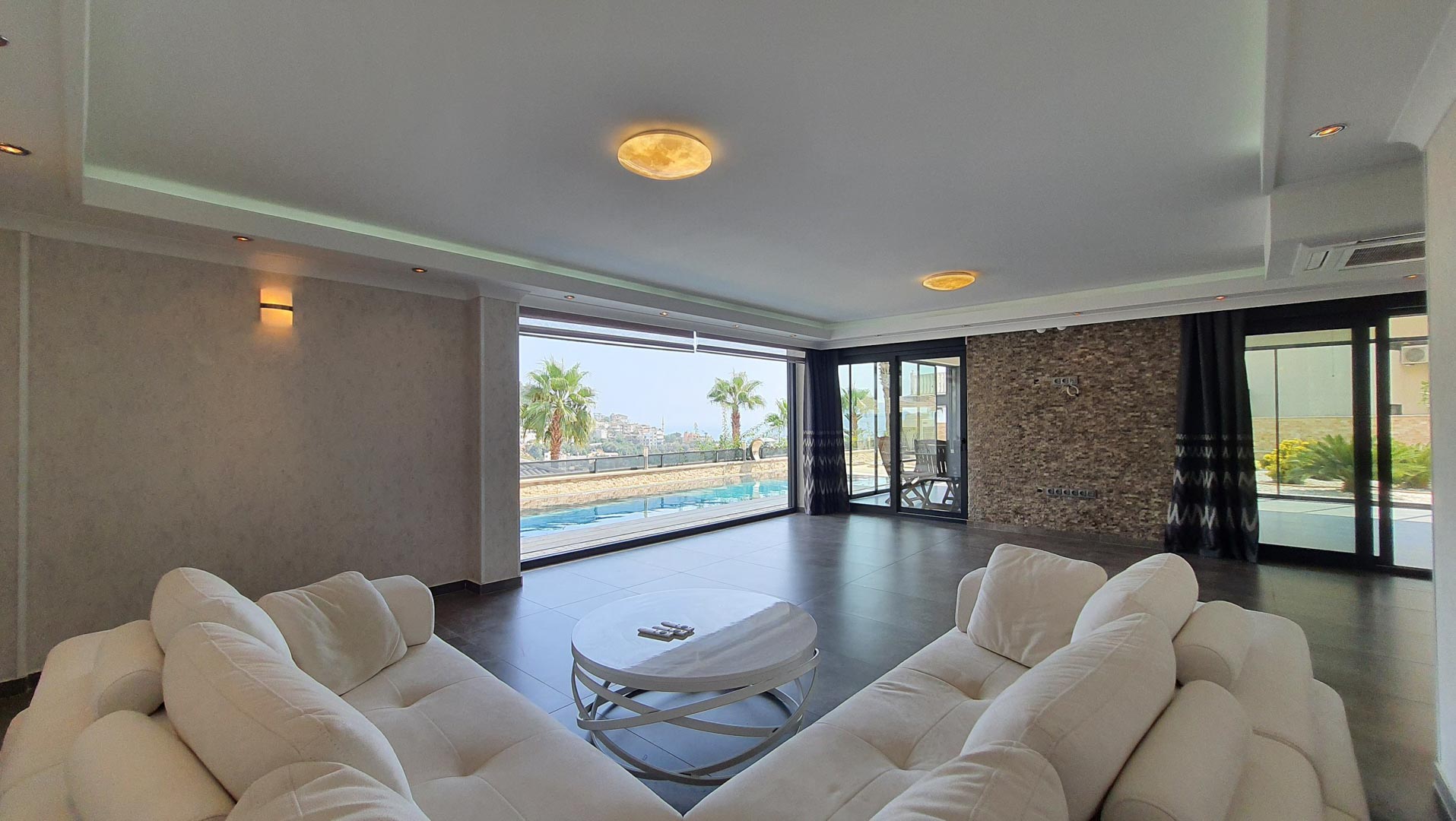 id1033-villa-11-with-vip-infrastructure-and-a-view-of-the-alanya-fortress (2)