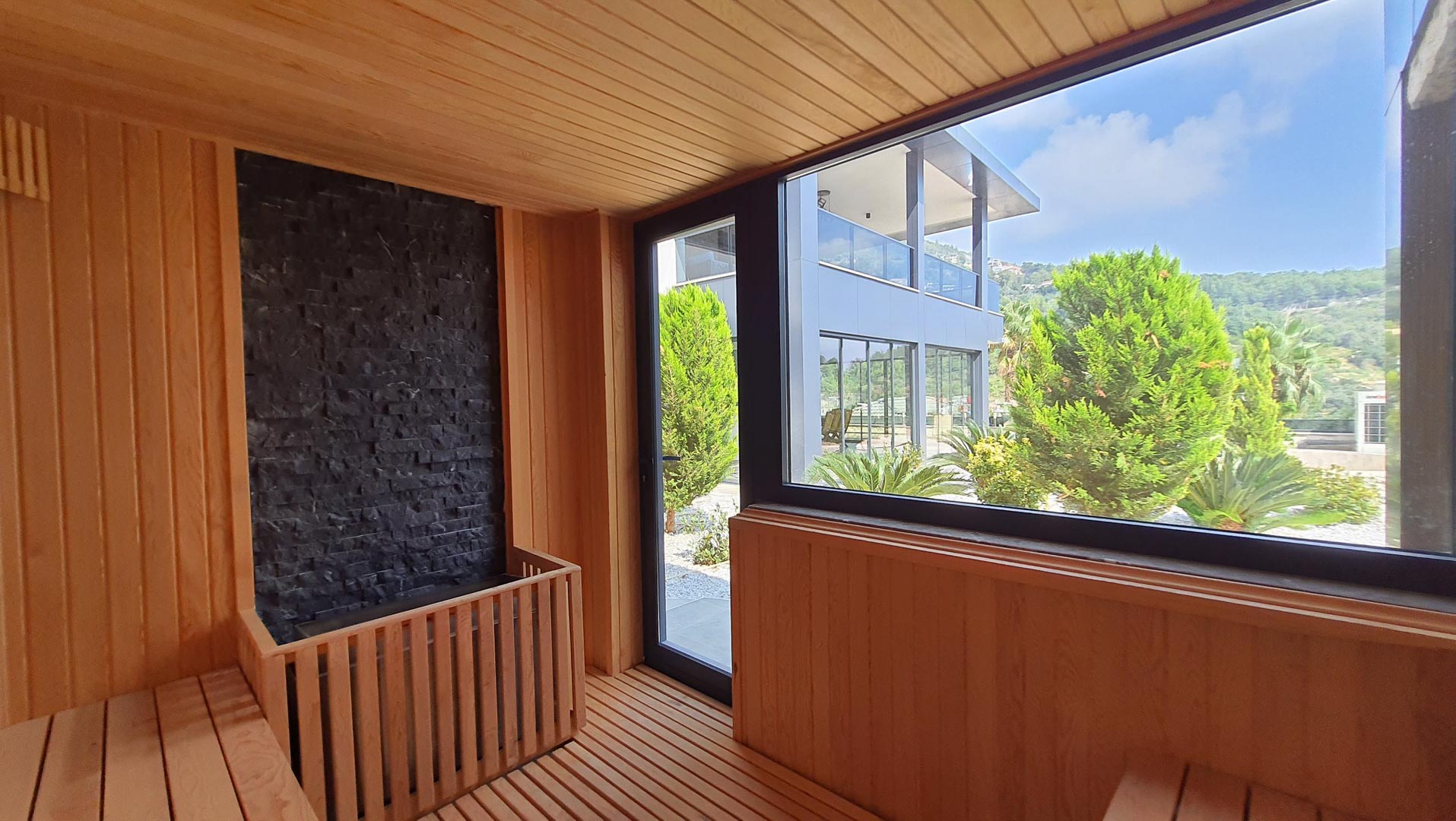 id1033-villa-11-with-vip-infrastructure-and-a-view-of-the-alanya-fortress (22)