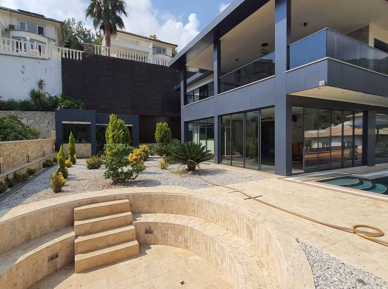 id1033-villa-11-with-vip-infrastructure-and-a-view-of-the-alanya-fortress (30)
