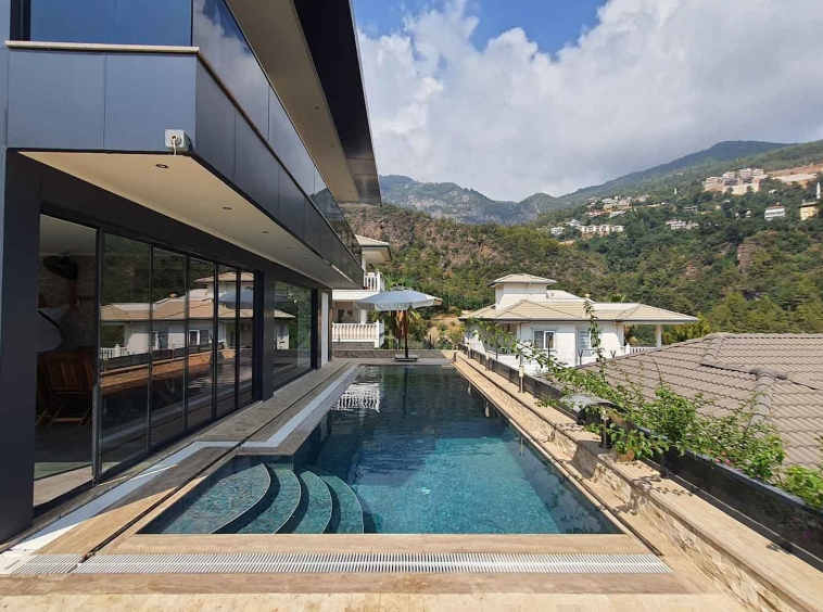 id1033-villa-11-with-vip-infrastructure-and-a-view-of-the-alanya-fortress (31)