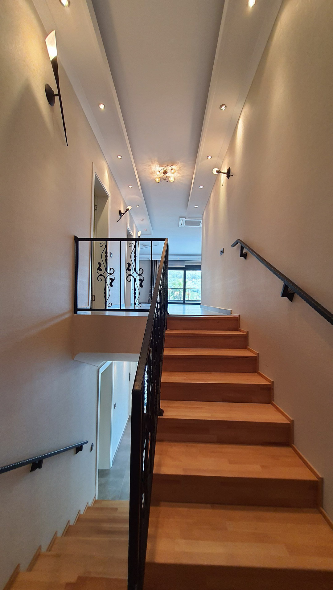 id1033-villa-11-with-vip-infrastructure-and-a-view-of-the-alanya-fortress (45)