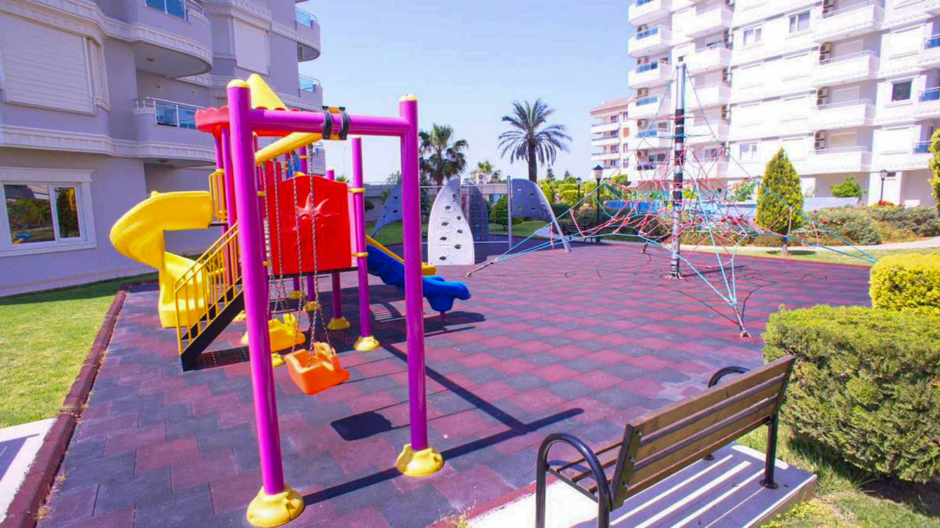 id1045-spacious-apartments-in-a-premium-complex-on-the-first-line-from-a-private-beach-in-tosmur-district (11)