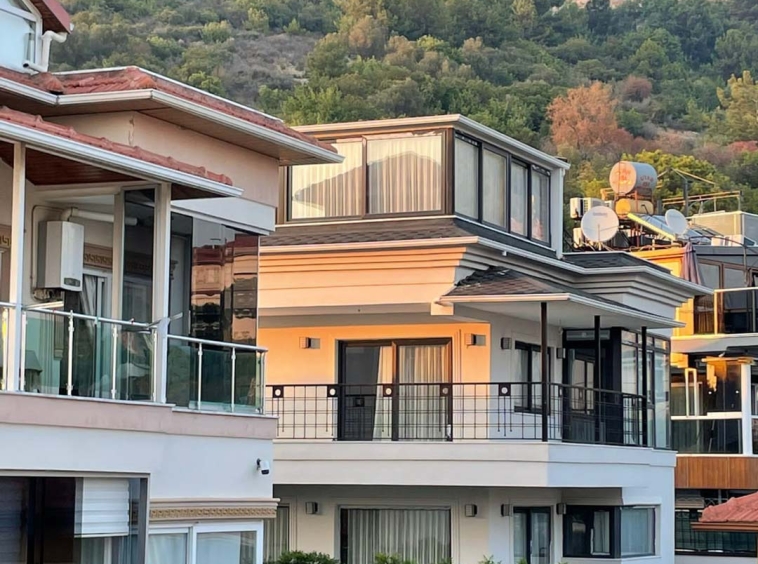 id1051-three-storey-villa-with-a-private-pool-and-a-panoramic-view-of-the-fortress-in-bektas-area (13)