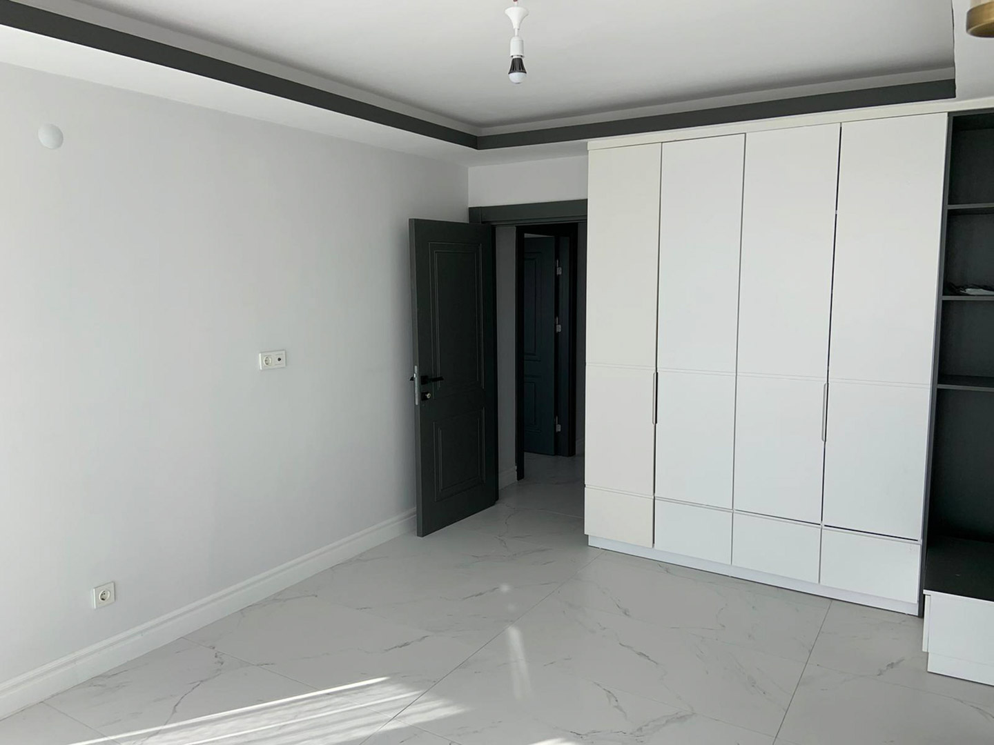 id1051-three-storey-villa-with-a-private-pool-and-a-panoramic-view-of-the-fortress-in-bektas-area (25)