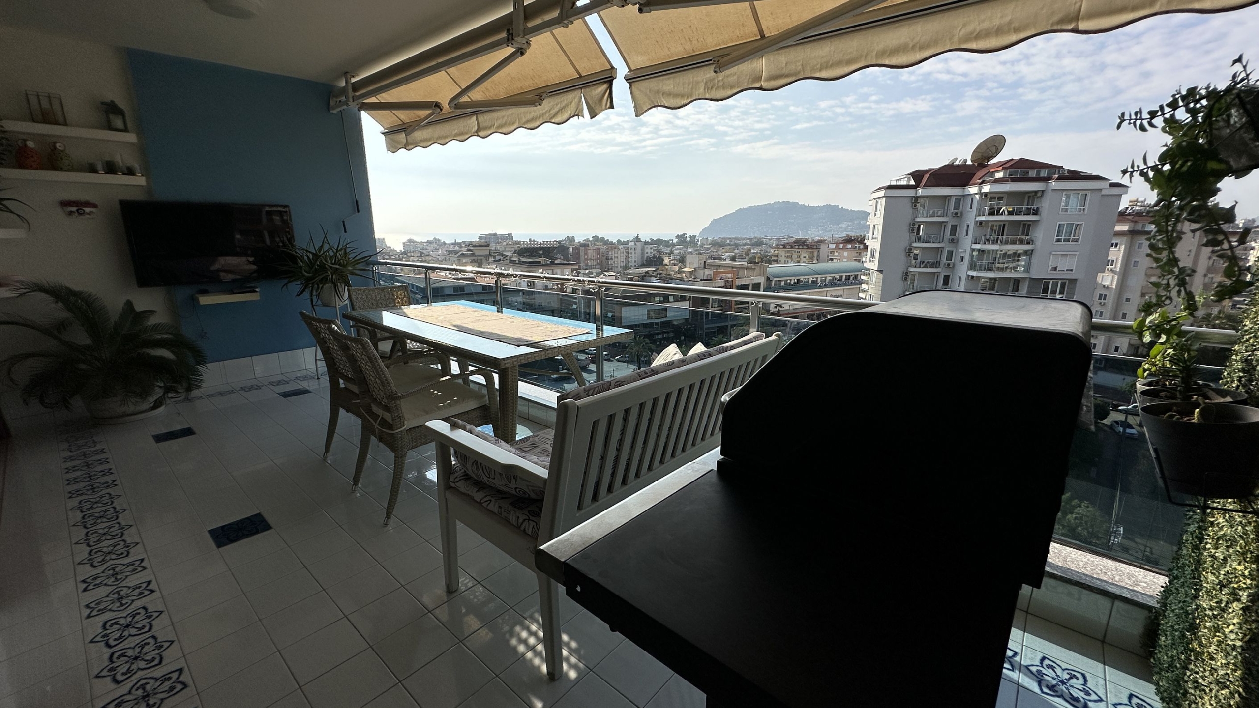 id1085а-spacious-apartments-with-sea-views-in-a-premium-class-complex-in-the-cikcilli-district (19)