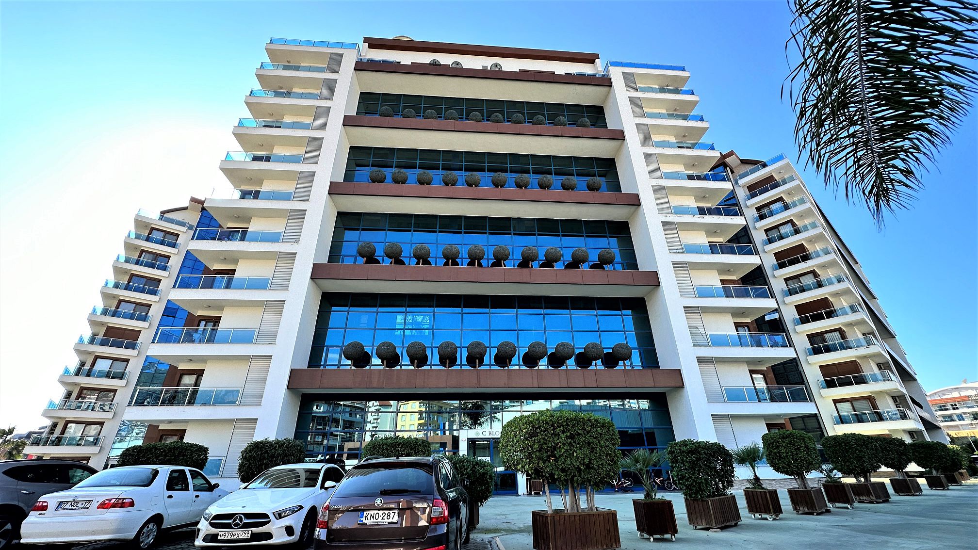 id1085а-spacious-apartments-with-sea-views-in-a-premium-class-complex-in-the-cikcilli-district (40)