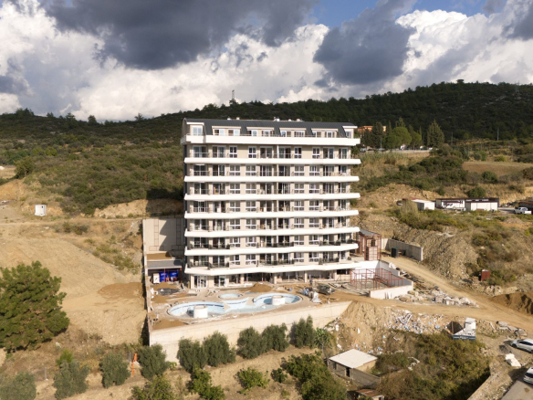 ID1061 Apartments and penthouses in a complex in Demirtas area