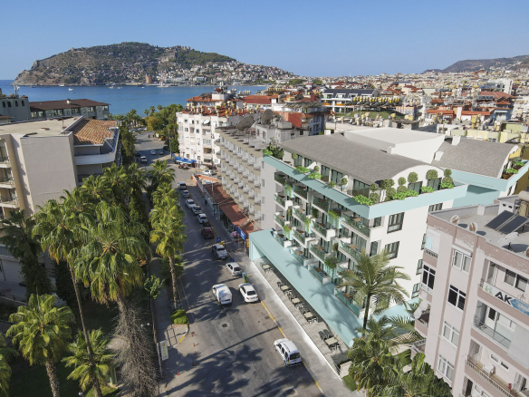 ID1091 Apartments and penthouses in a boutique complex in the centre of Alanya