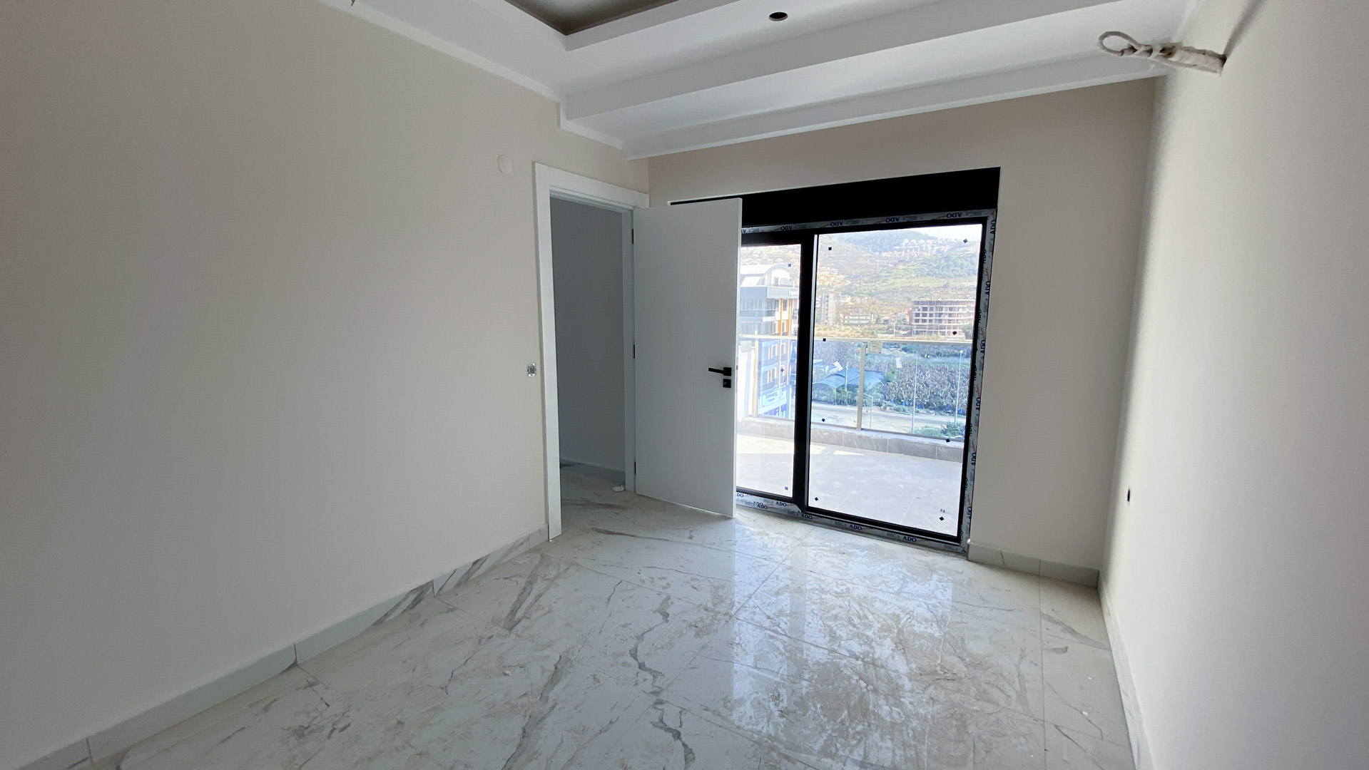id1130a-two-level-apartment-with-sea-and-mountain-views-kargicak-area (43)