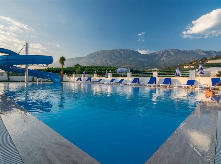 id1148a-furnished-apartment-with-sea-and-mountain-views-in-mahmutlar-area (13)