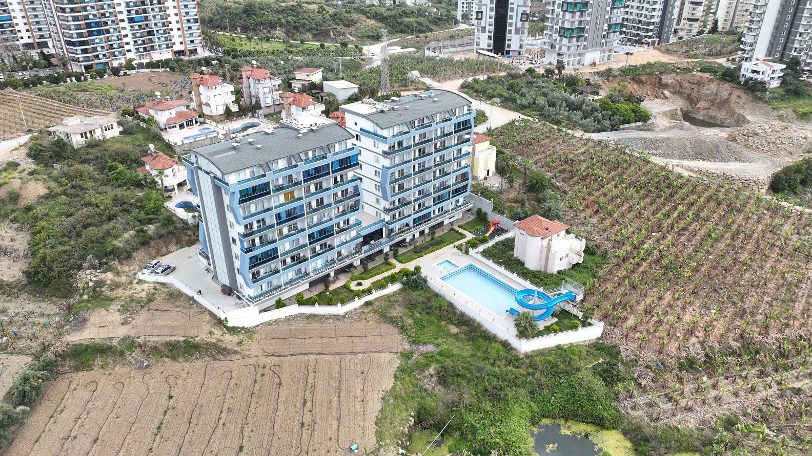 id1148a-furnished-apartment-with-sea-and-mountain-views-in-mahmutlar-area-13.jpg