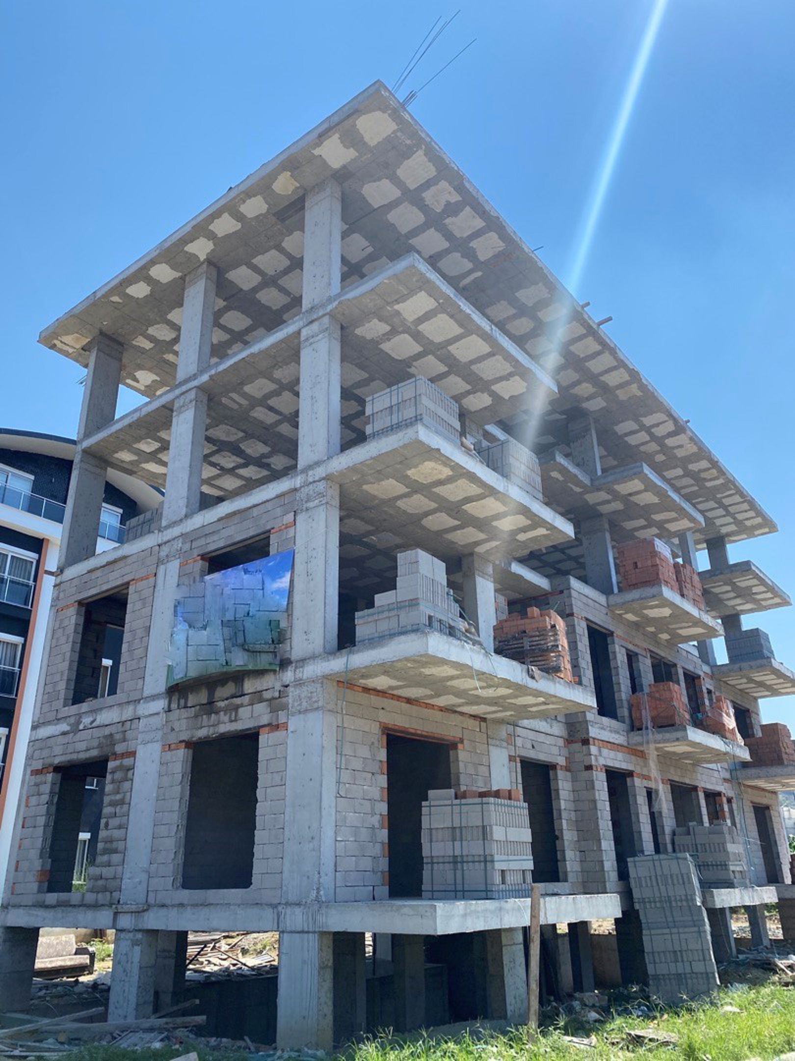 id992-apartments-and-penthouses-in-a-boutique-complex-under-construction-in-demirtas-district (11)