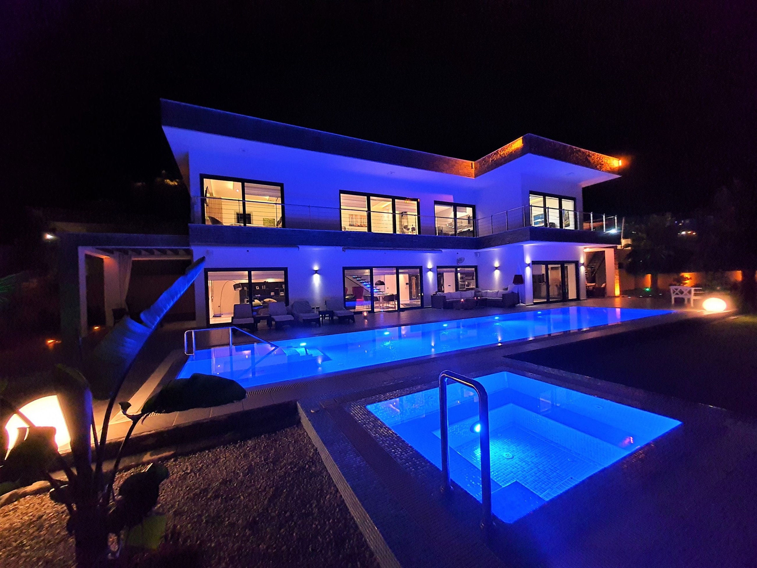 id994-two-storey-villa-41-with-private-pool-in-tepe-area (14)