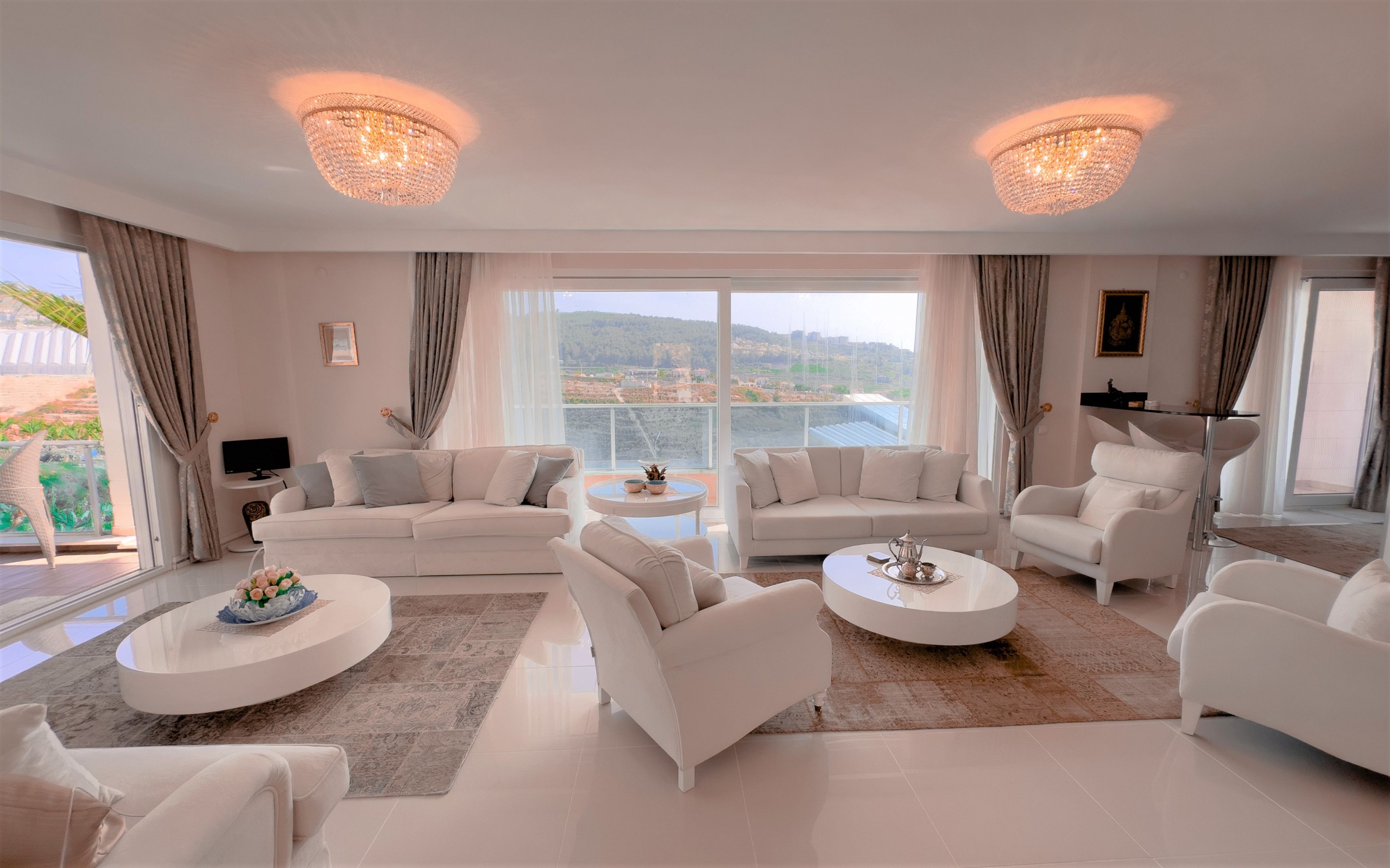 id1158а-spacious-furnished-villa-with-private-pool-in-kargicak-area (35)