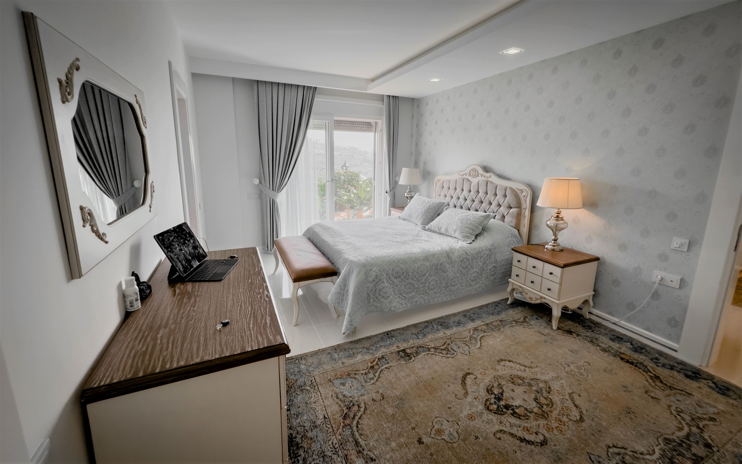 id1158а-spacious-furnished-villa-with-private-pool-in-kargicak-area (42)