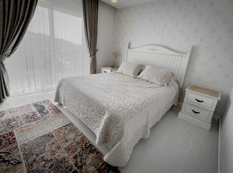 id1158а-spacious-furnished-villa-with-private-pool-in-kargicak-area (43)