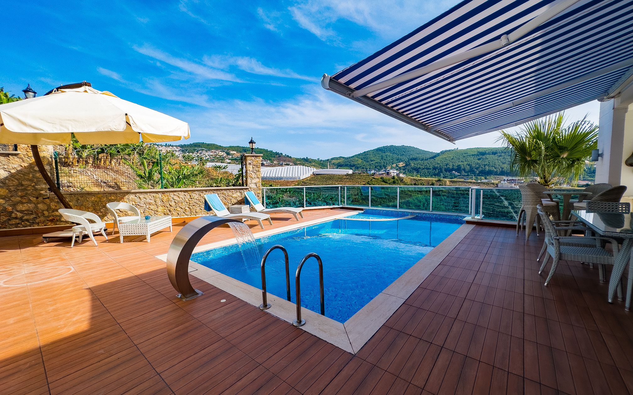 id1158а-spacious-furnished-villa-with-private-pool-in-kargicak-area (62)