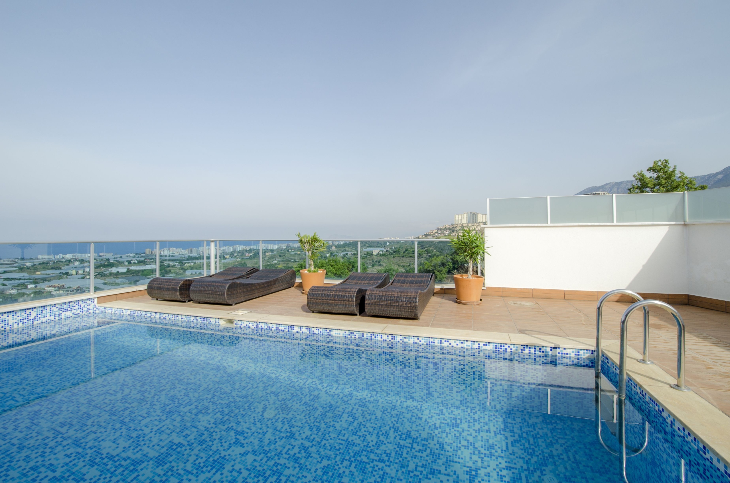 id1158а-spacious-furnished-villa-with-private-pool-in-kargicak-area (9)